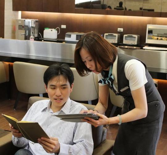 工厂饭堂承包、配送餐与企业管理的协同之道
